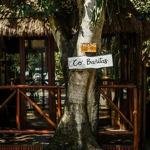 Hotel Co.bañitas 